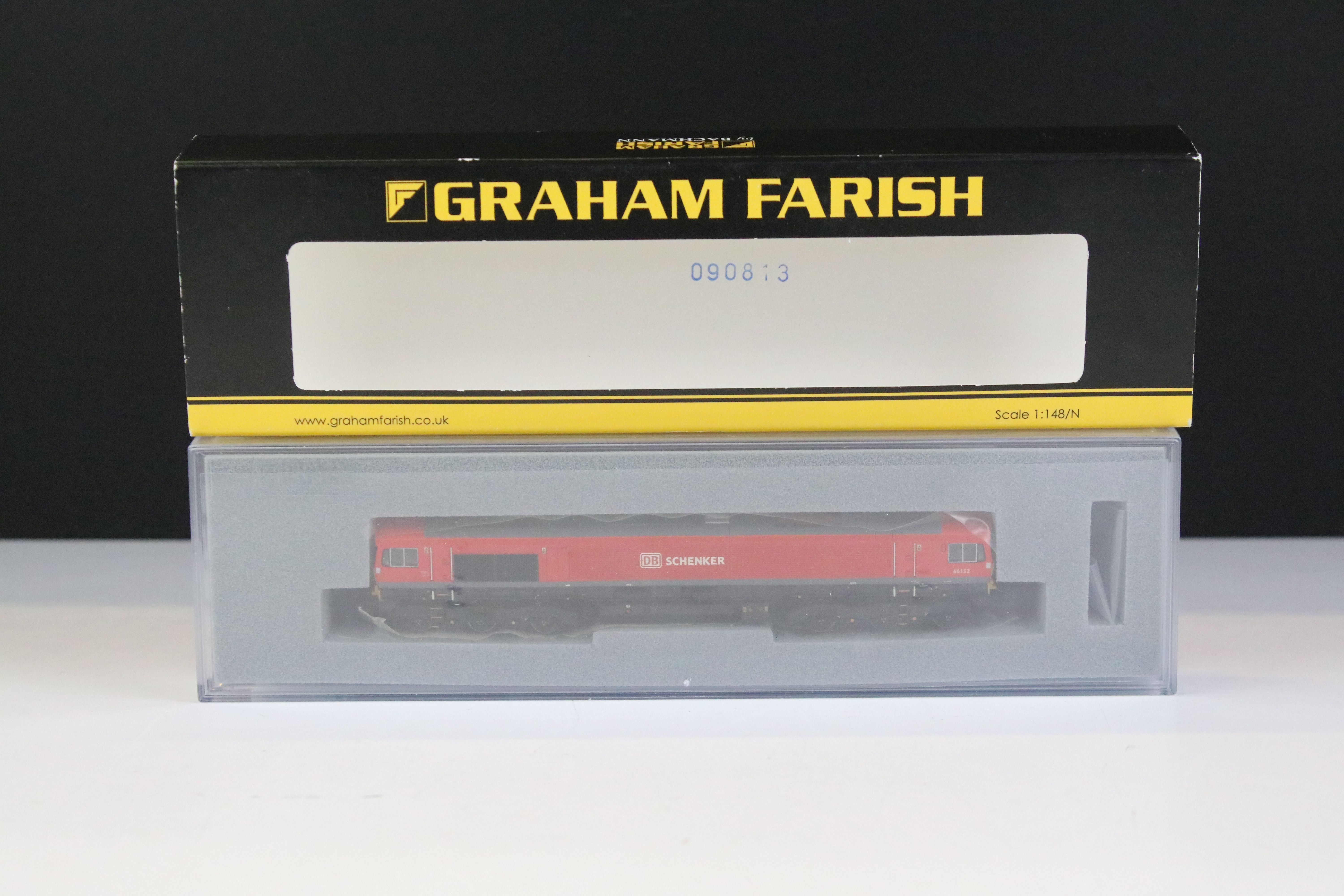 Three cased Graham Farish by Bachmann N gauge locomotives to include 371-278 Class 56 Locomotive - Image 8 of 11