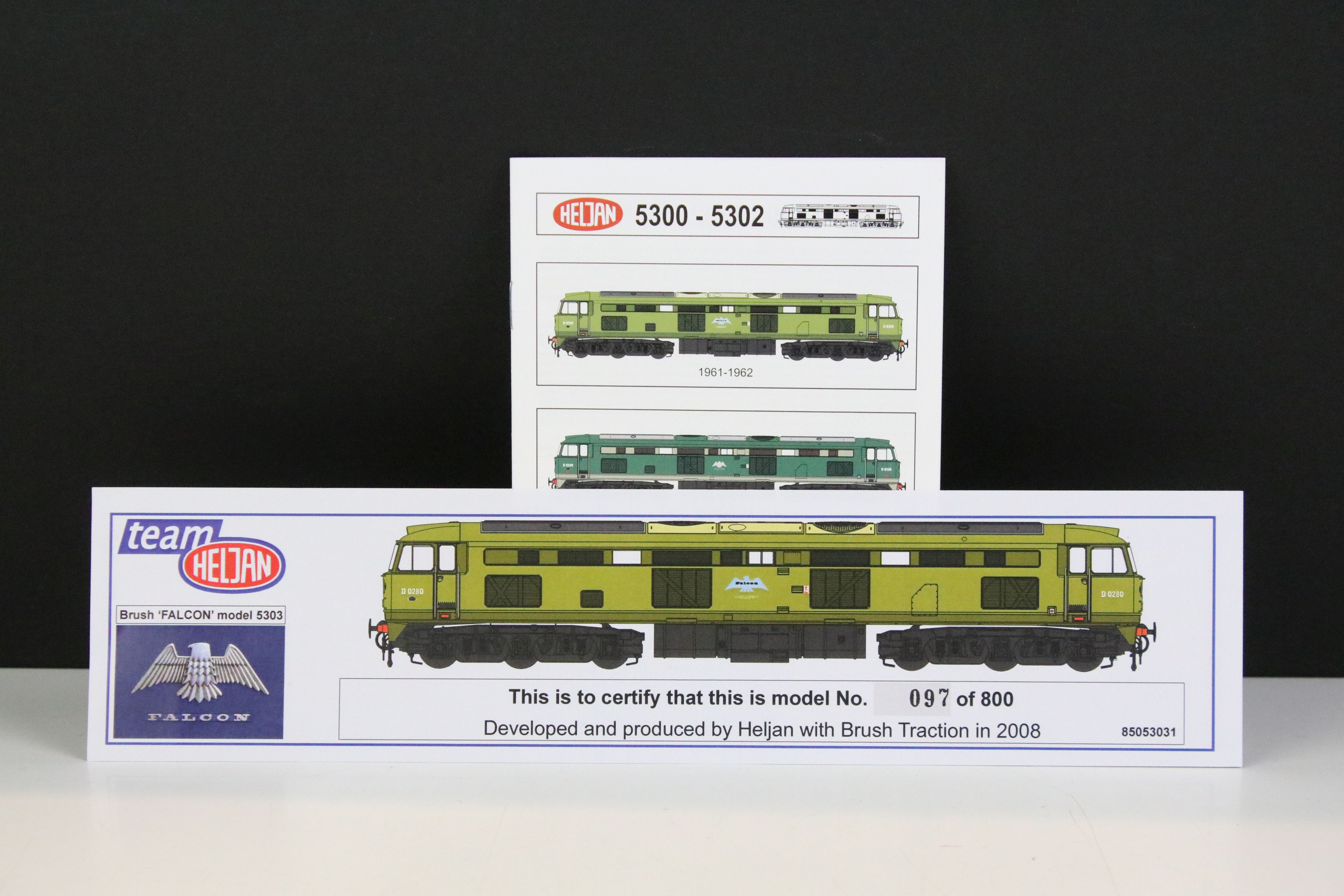 Two boxed Heljan OO gauge locomotives to include 53031 D0280 Falcon lime green and 5204 D1000 - Image 6 of 7