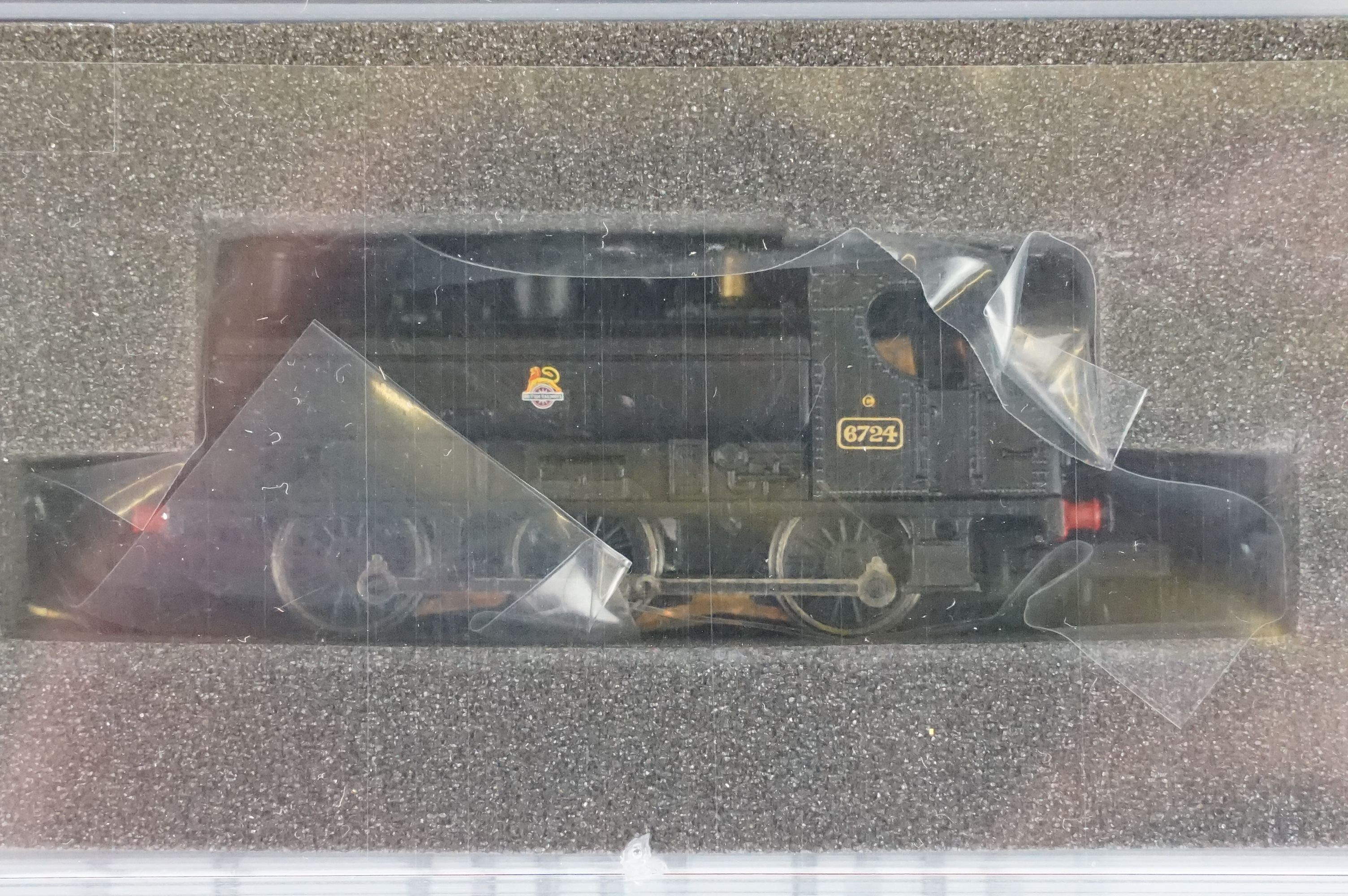 Five cased Graham Farish by Bachmann N gauge locomotives to include 371-060 Class 03 Diesel - Image 7 of 12