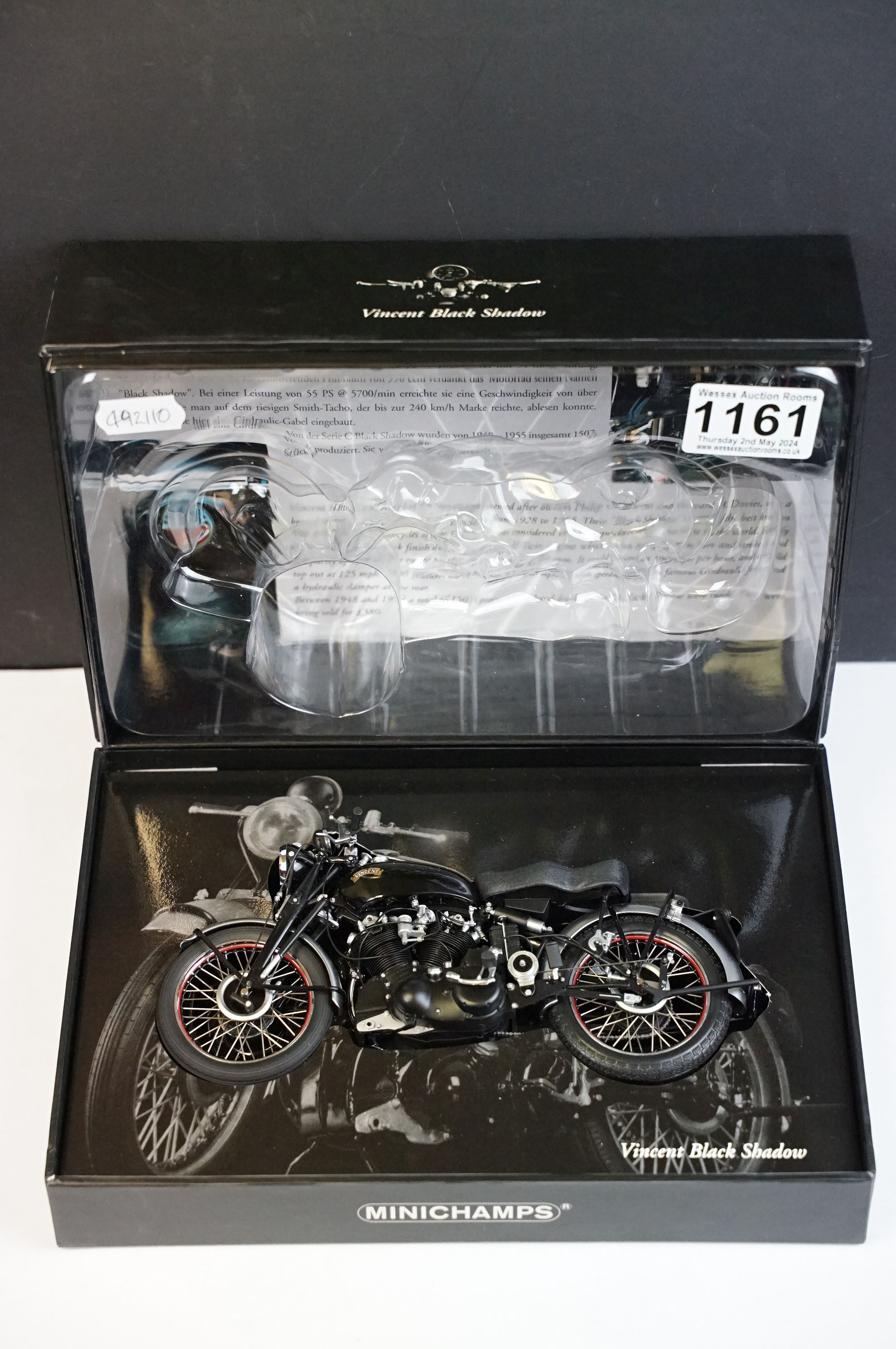 Boxed 1/12 scale Paul's Model Art Minichamps Classic Bike Series No 31 Vincent Black Shadow 1950