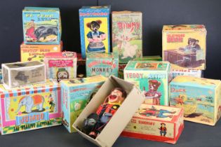 17 Boxed Battery Operated Toys to include Hungry Baby Bear, Teddy The Artist, Bubble Blowing Monkey,