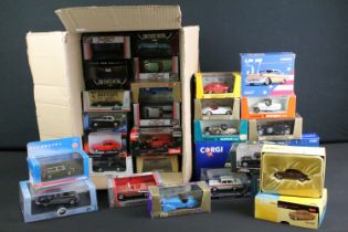 32 Boxed diecast models to include Corgi AN01101 Brown Ford Consul Saloon, Corgi ltd edn 07409