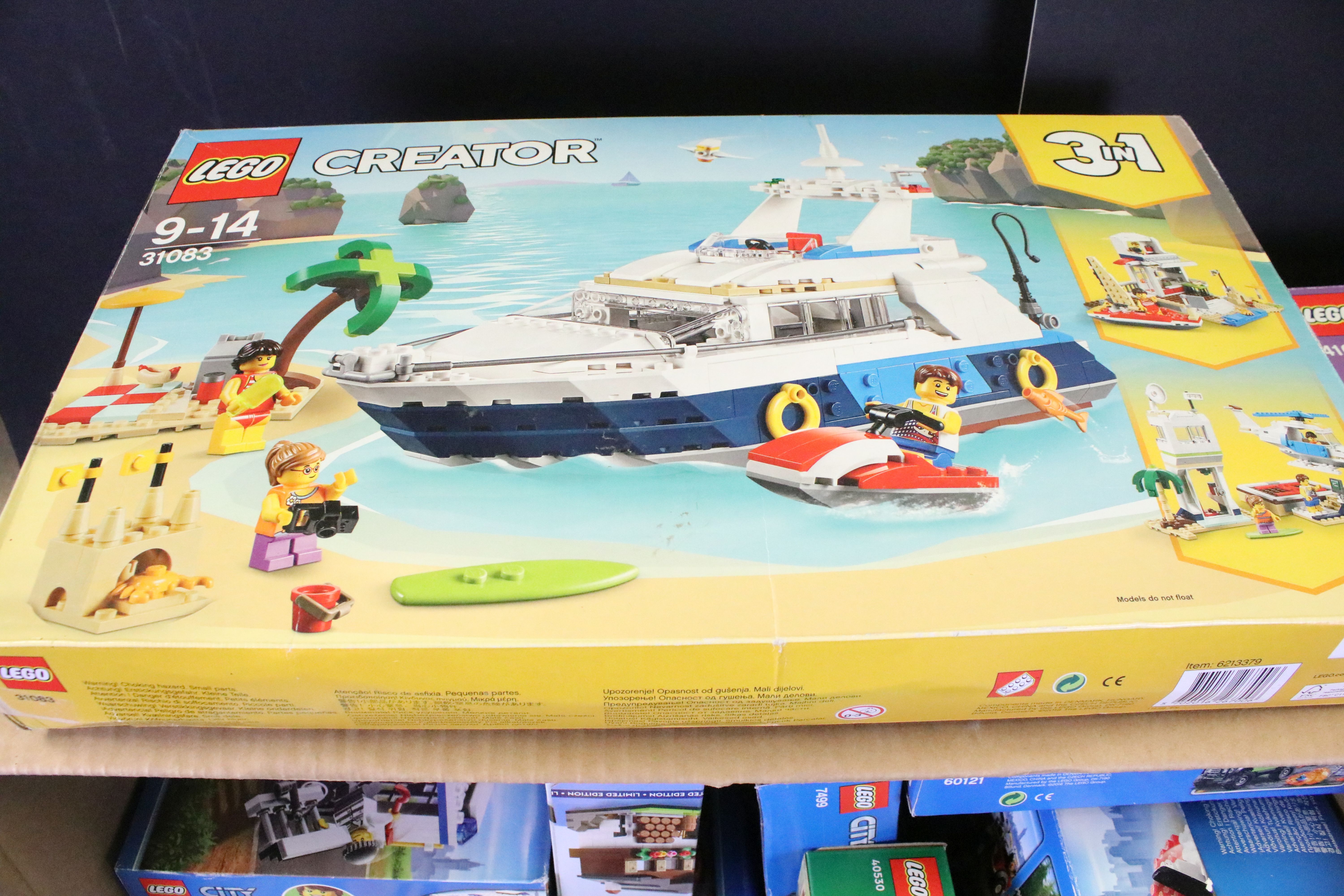 Lego - 16 Boxed Lego sets to include 60167 City Coast Guard Headquarters Construction set, 60173 - Bild 6 aus 10