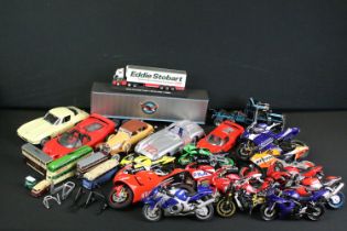22 unboxed diecast models featuring 13 motorbikes (largest approx 23cm), 2 x Maisto (Ferrari F40 &