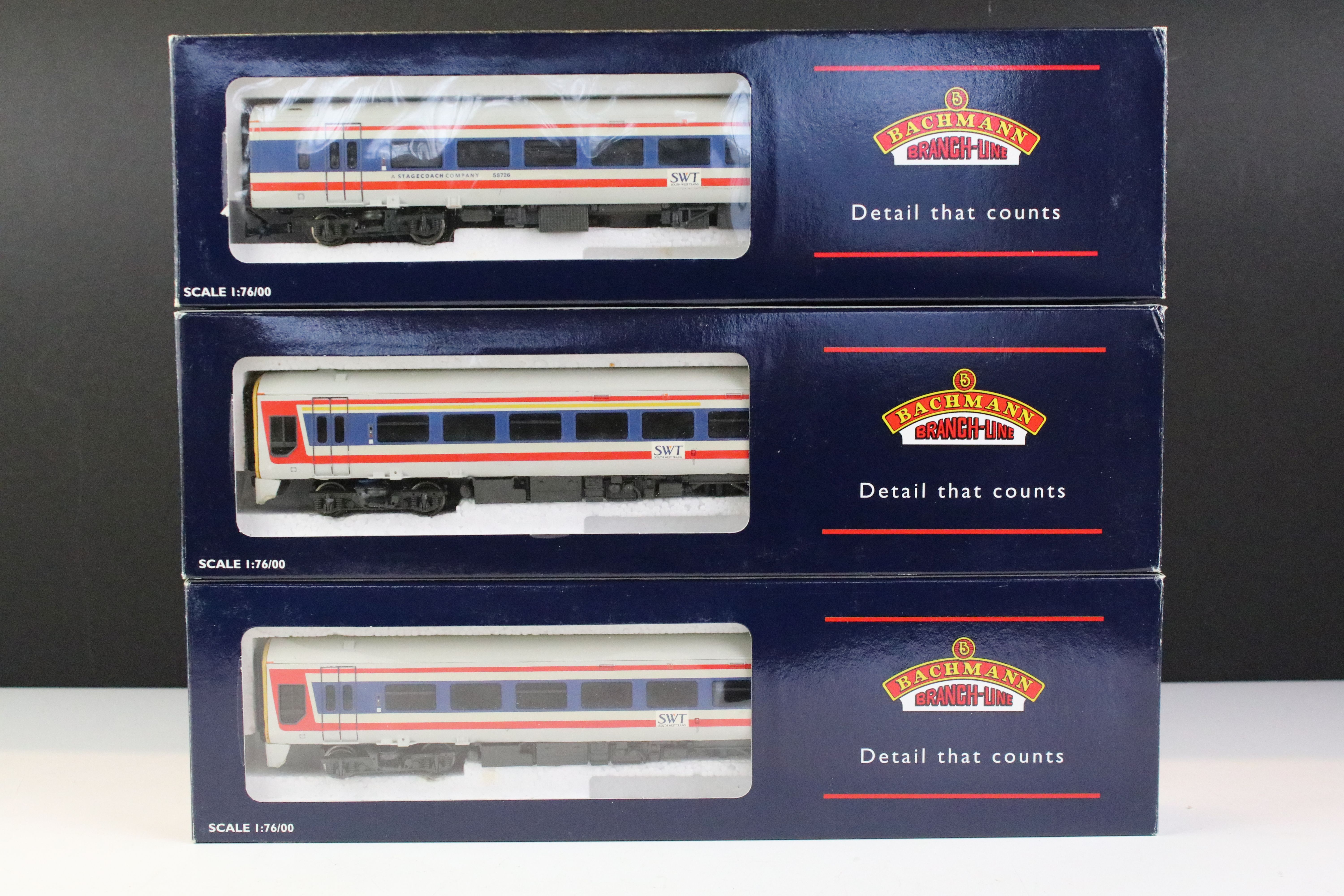 Boxed Bachmann OO gauge 31-512 159 3 Car DMU Stage Coach set - Image 2 of 4