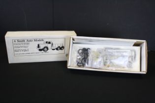 Two boxed A Smith Auto Models 1/48 White Metal kits to include C121 Mack D800 6x4 Heavy Tow