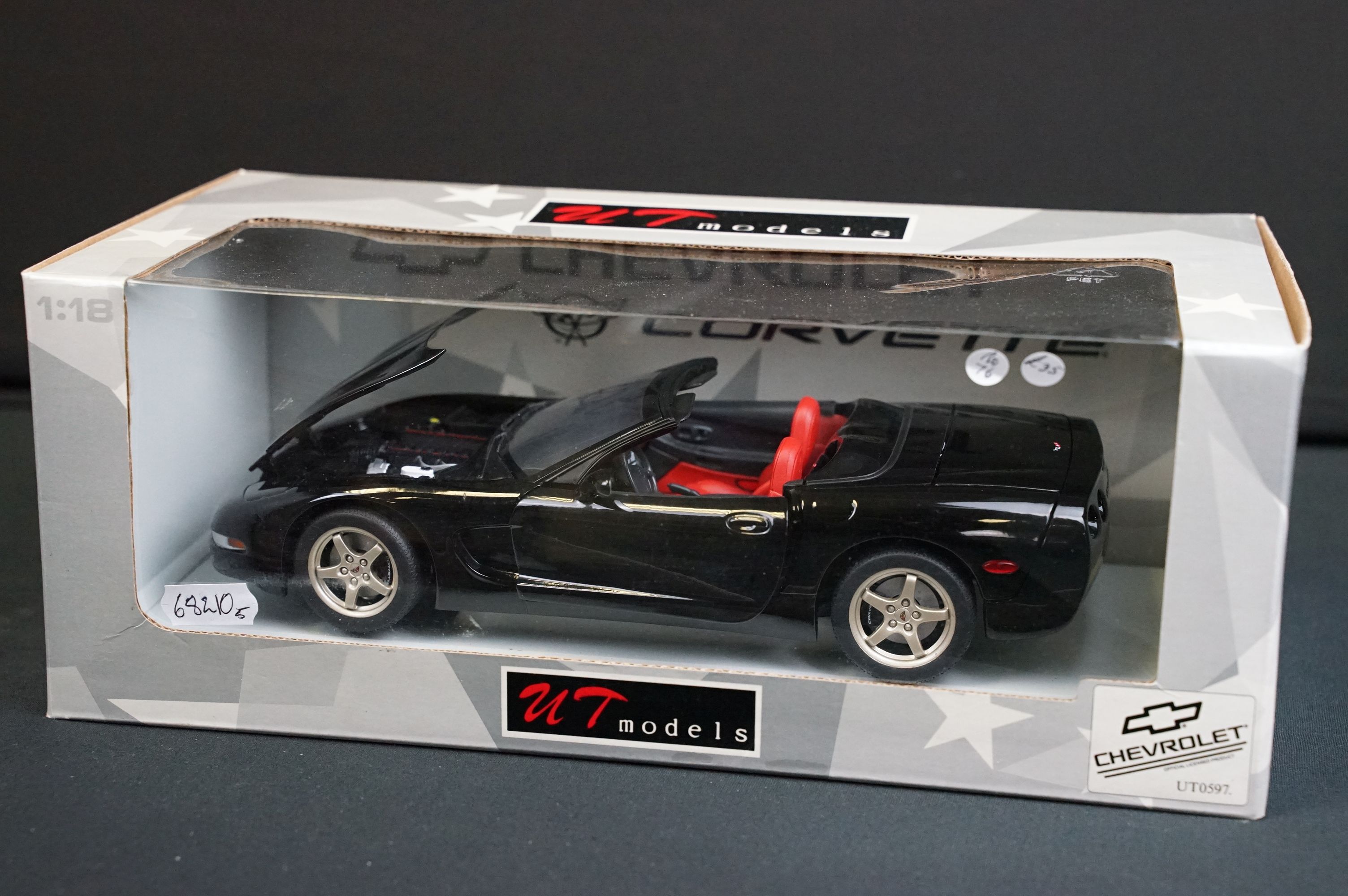 Five boxed 1/18 scale diecast models to include 4 x UT Models featuring Chevrolet Corvette, - Image 2 of 11