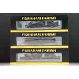 Three cased Graham Farish by Bachmann N gauge locomotives to include 372-136 Black 5 45216 BR