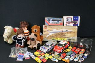 Quantity of play worn diecast featuring Solido, Burago, Matchbox, etc along with 1 x boxed Airfix