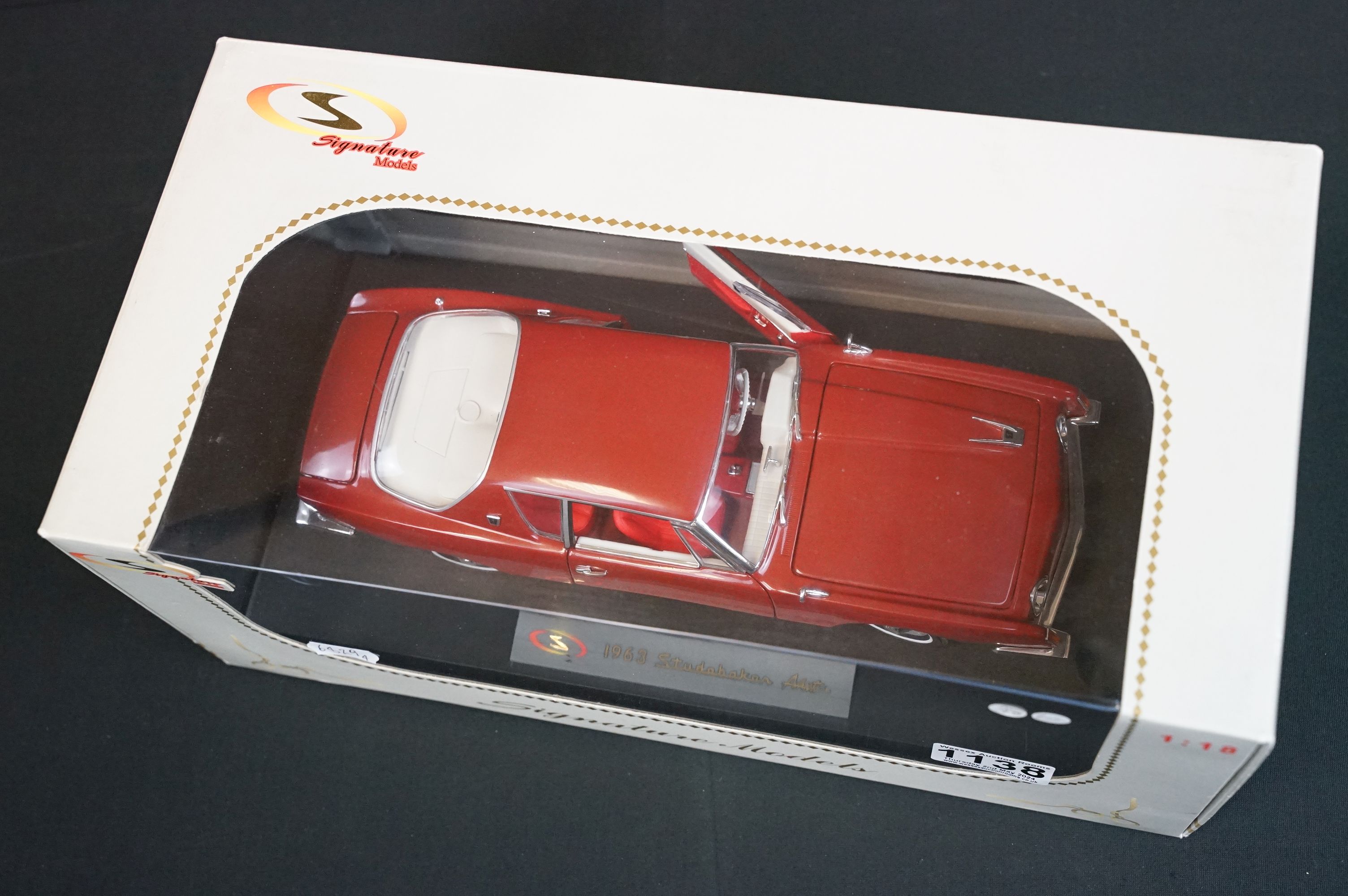 Four boxed 1/18 scale Signature Models diecast models to include 1936 Pontiac Deluxe, 1950 - Image 5 of 9