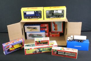14 Boxed commercial diecast models to include 4 x Diapet models featuring T-92 MAC Auto Transporter,