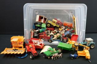 Collection of 25 farming related diecast models to include examples mostly from Britains featuring