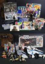 Star Wars - Collection of Star Wars collectibles to include 1 x Kenner Mini-Action Figure collectors