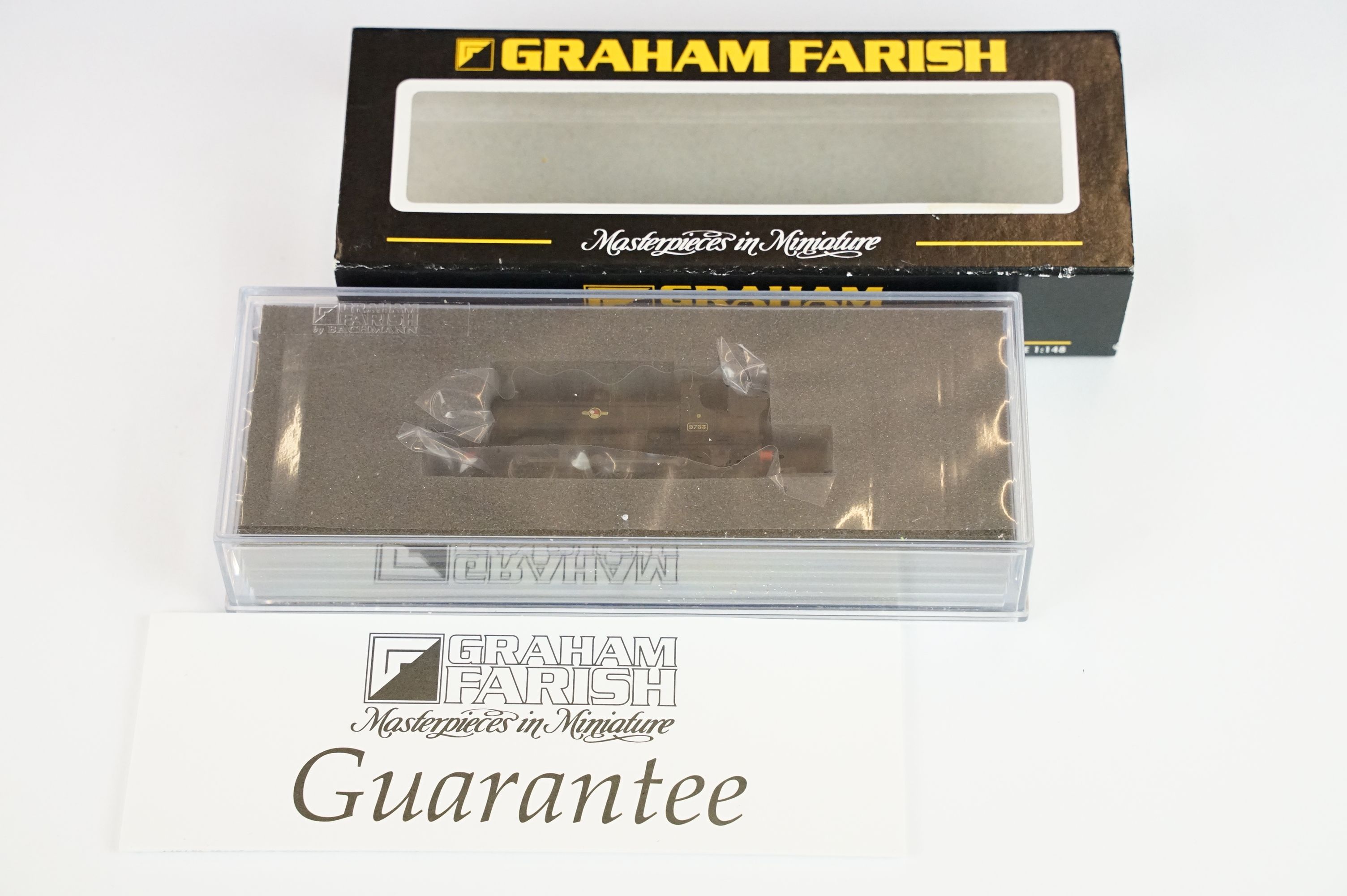 Five cased Graham Farish by Bachmann N gauge locomotives to include 371-905 57XX Pannier Tank 7713 - Image 3 of 11