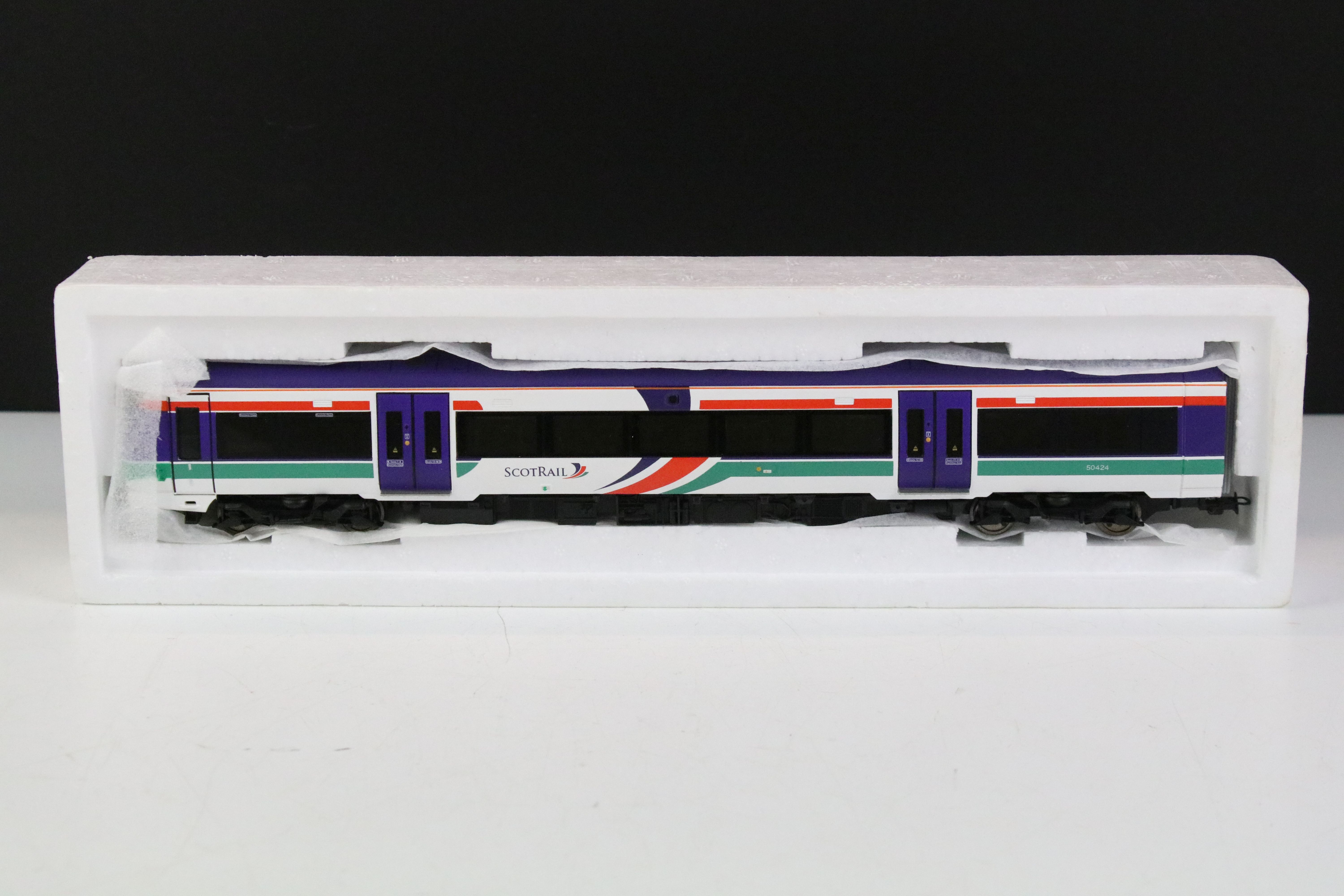 Boxed Bachmann OO gauge 32-461 170/4 Turbostar 3 Car DMU Scotrail set - Image 3 of 4