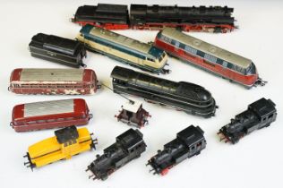 10 Marklin HO gauge locomotives plus a Tenshodo WB-245 (11 items)