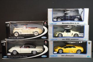 Five boxed 1/18 scale Welly diecast models to include Mercedes-Benz SL500, Opel Speedster,