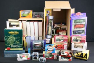 73 Boxed / cased diecast models to include Oxford Diecast Commercials and Omnibus, 10 x EFE