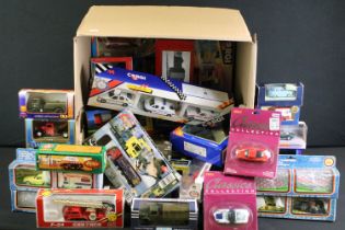 80 Boxed diecast models to include Corgi C8 Police Set, Cararama, Maisto Supercar Collection,