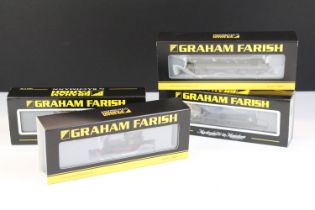 Four cased Graham Farish by Bachmann N gauge locomotives to include 371-050B Class 04 Diesel D2228