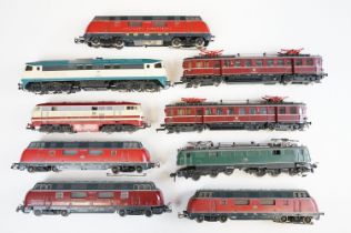 Nine Continental HO gauge locomotives to include Lima, Marklin, Roco and Fleischmann examples all