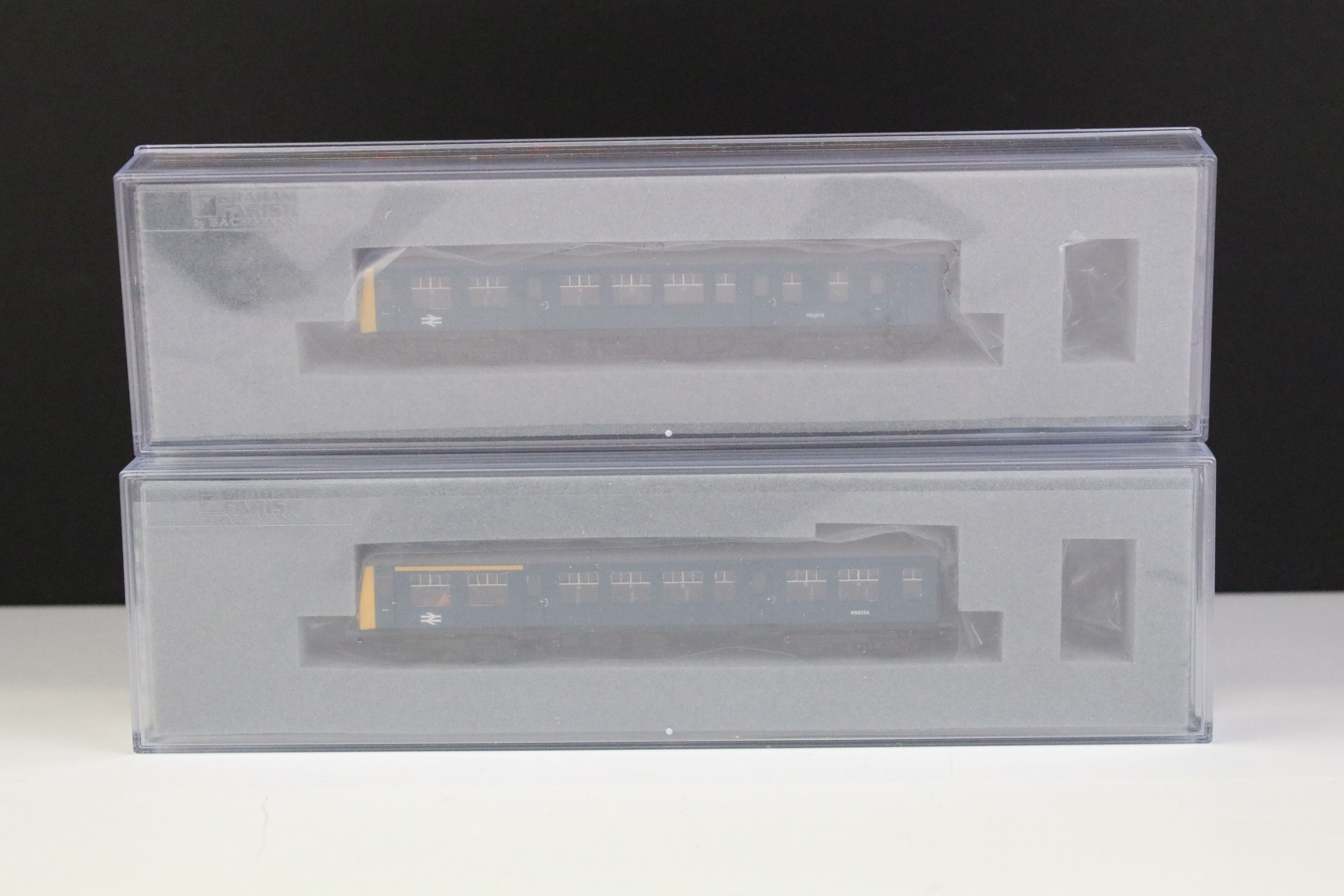 Three cased Graham Farish by Bachmann N gauge DMU sets to include 371-876 Class 108 DMU BR blue - Image 6 of 8