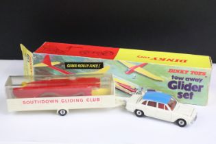 Boxed Dinky 118 Tow Away Glider Set with Triumph 2000 with opening bonnet and boot, trailer and