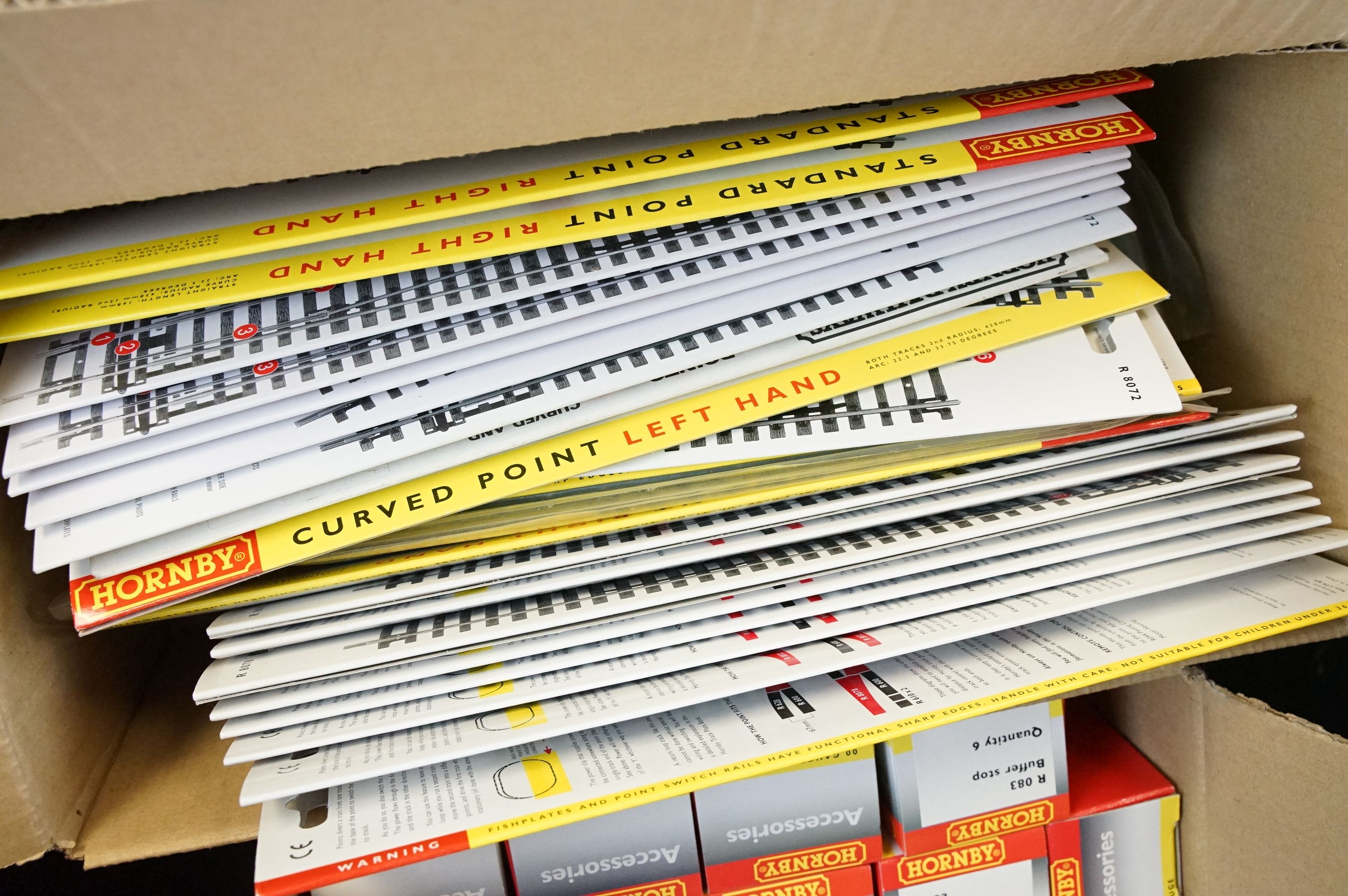 Quantity of boxed & unboxed OO / HO gauge model railway to include 20 x Hornby Express Points, - Bild 4 aus 11