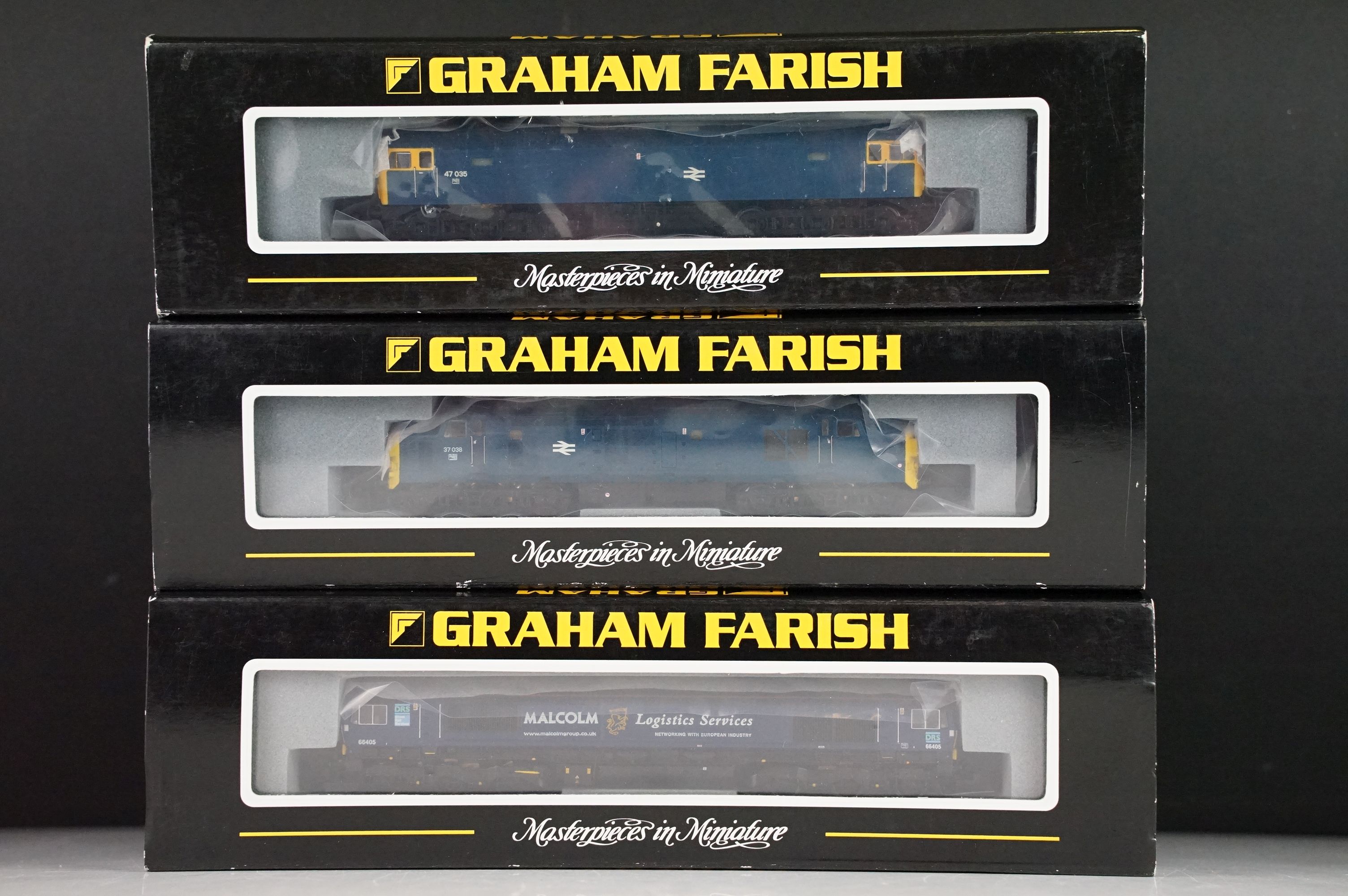 Three cased Graham Farish by Bachmann N gauge locomotives to include 371-381 Class 66 Diesel 66405