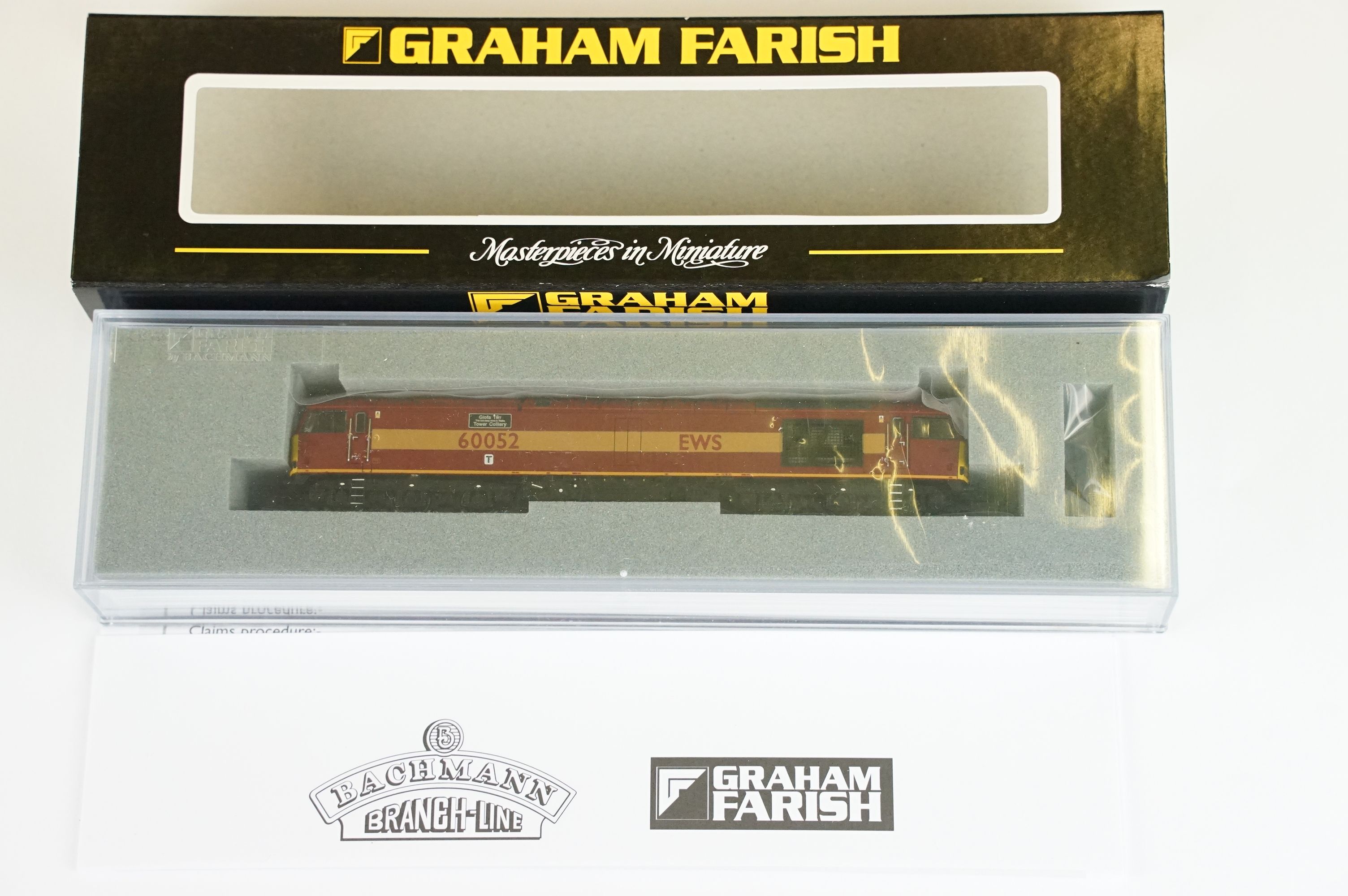 Three cased Graham Farish by Bachmann N gauge locomotives to include 371153 Class 37/4 37419 EWS, - Image 4 of 8