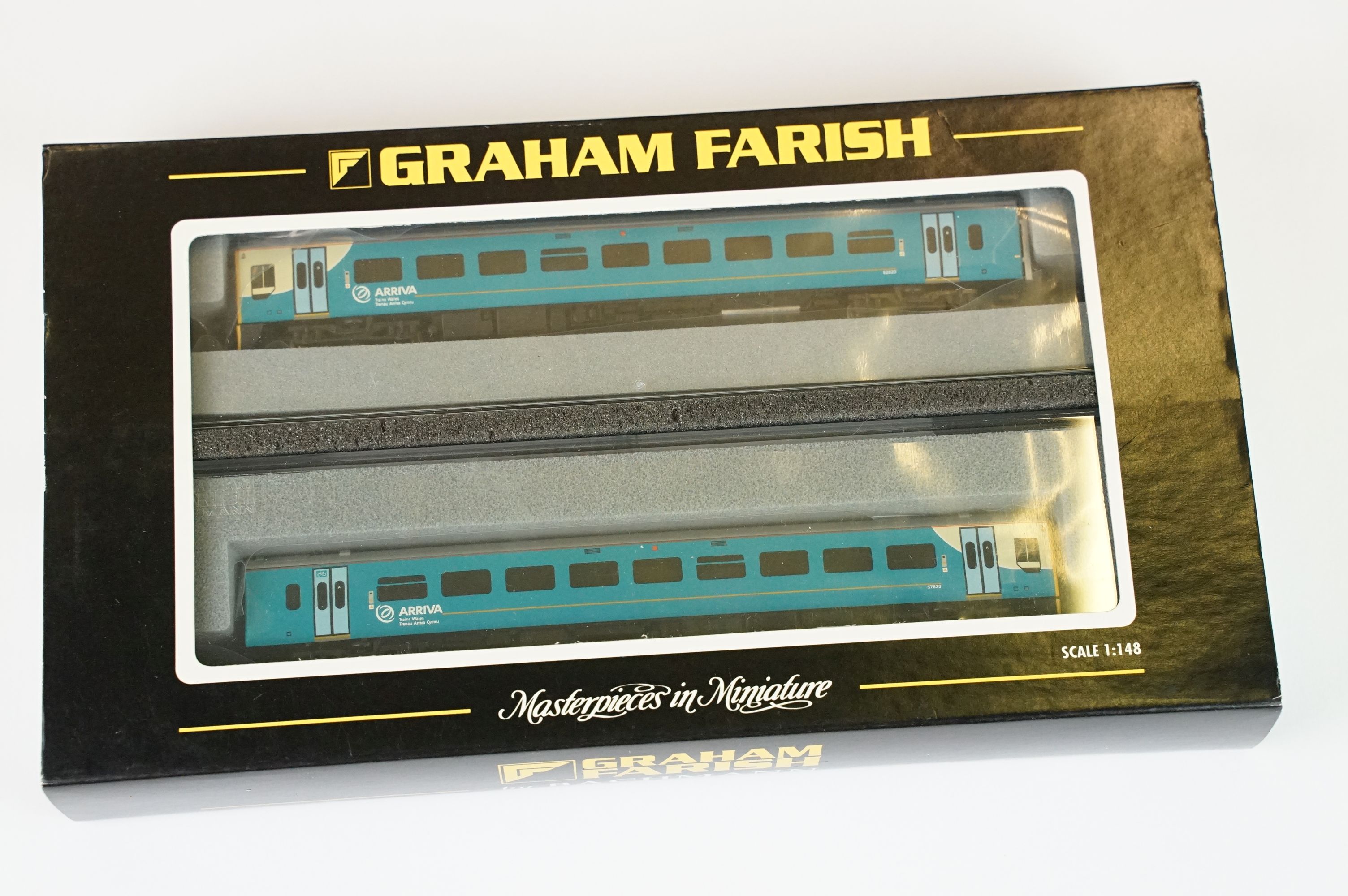 Two cased Graham Farish by Bachmann N gauge DMU sets to include 371-553 158 2 Car DMU Wessex Train - Bild 4 aus 6