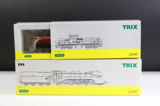 Two boxed Trix HO gauge locomotives to include 22705 BR10 & Serie 6400 NS Cargo