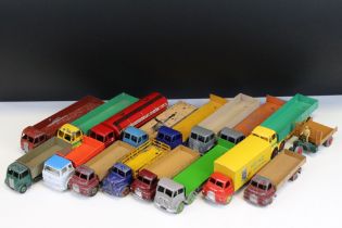 17 Mid 20th C Dinky diecast models to include Leyland Octopus, Foden, Guy, Heinx Big Bedford, 270