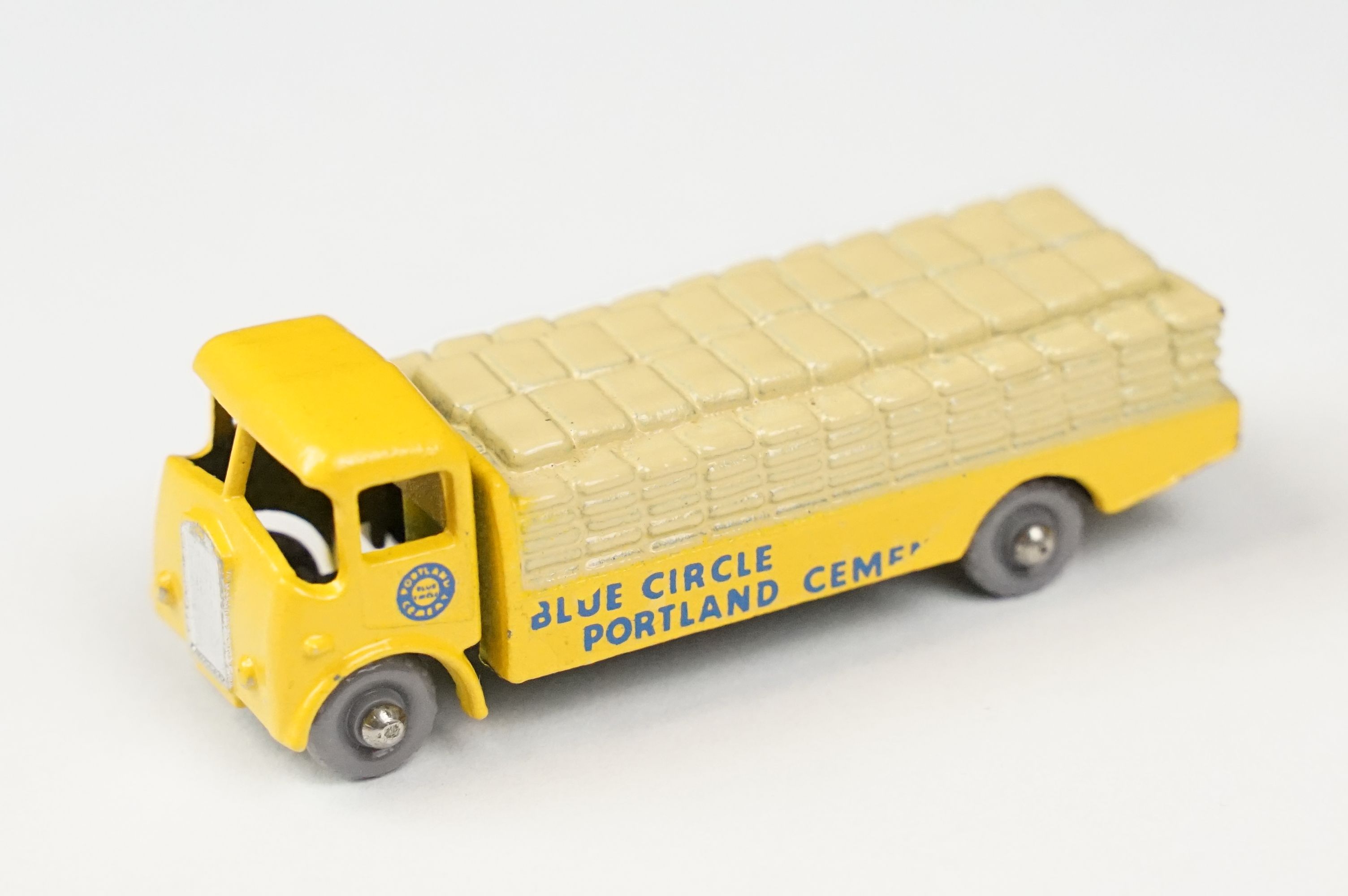 12 Boxed Matchbox Series Moko Lesney diecast models to include 71 Army Water Truck, 73 RAF - Image 19 of 21