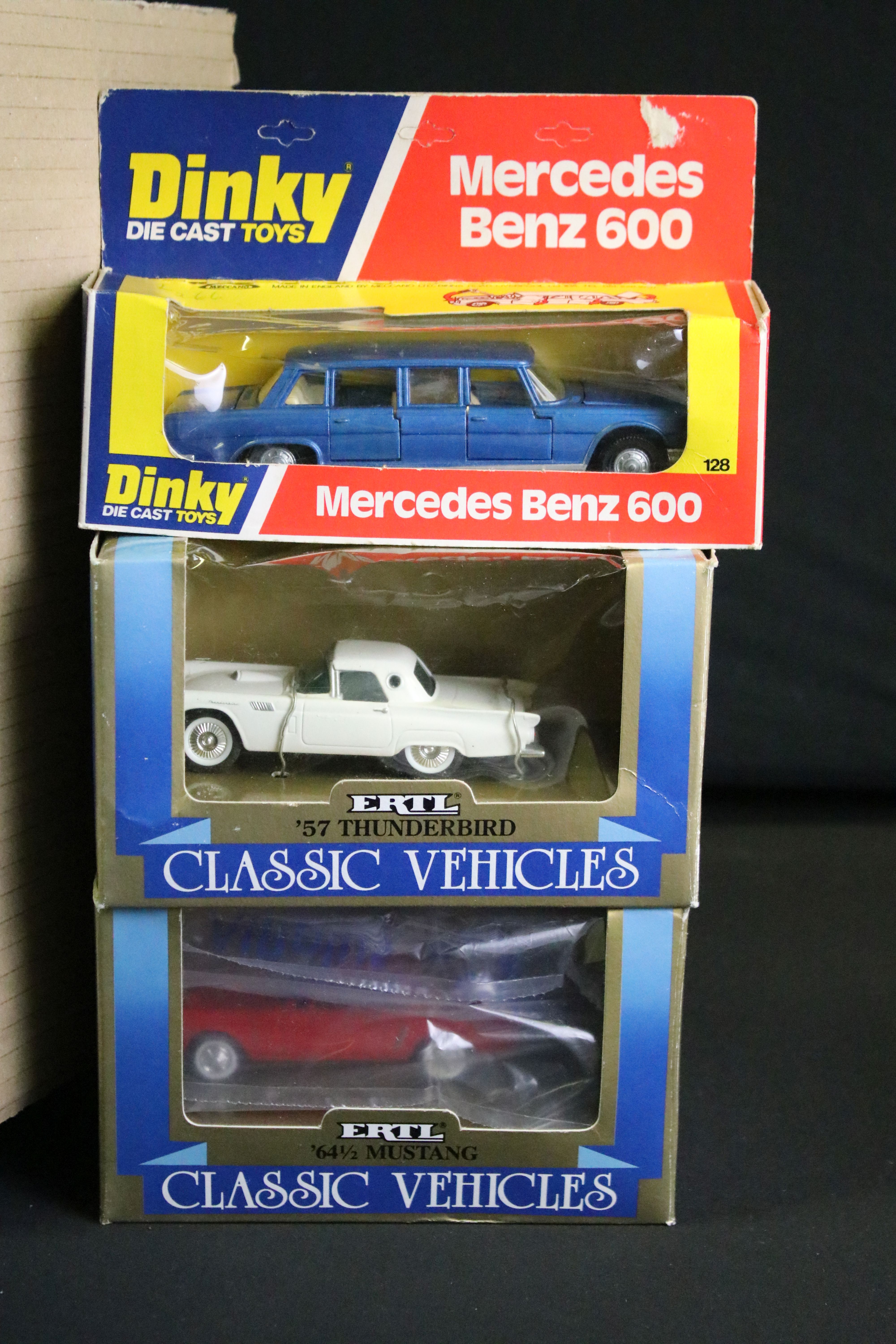 50 Boxed diecast models to include 12 x Corgi Solido ' A Century Of Cars ' special edition diecast - Image 9 of 10