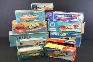 11 Boxed model toy boats to include Victor Industries battery operated Vosper RAF Crash Electric