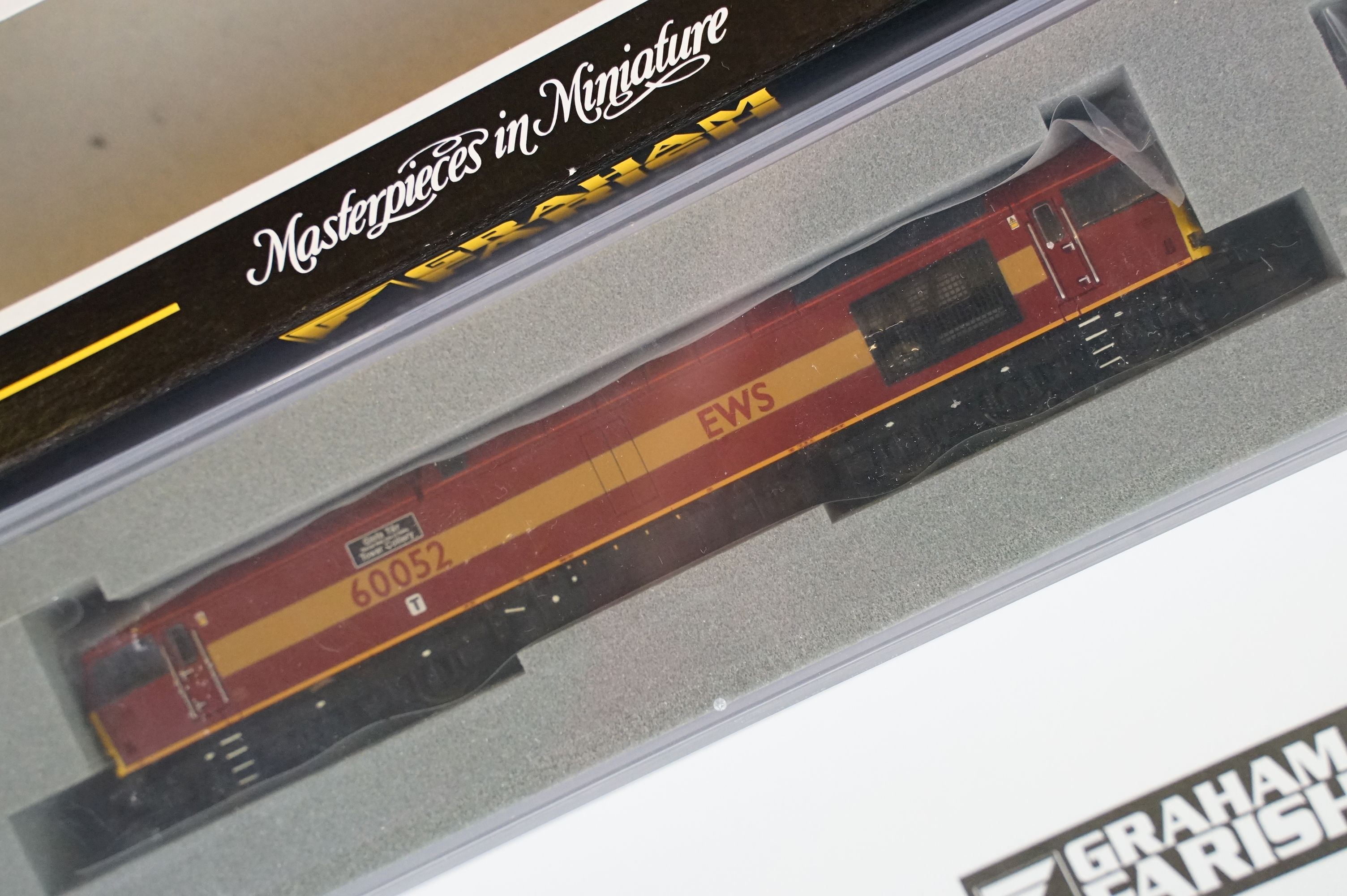 Three cased Graham Farish by Bachmann N gauge locomotives to include 371-350 Class 60 Diesel 60052 - Image 5 of 8