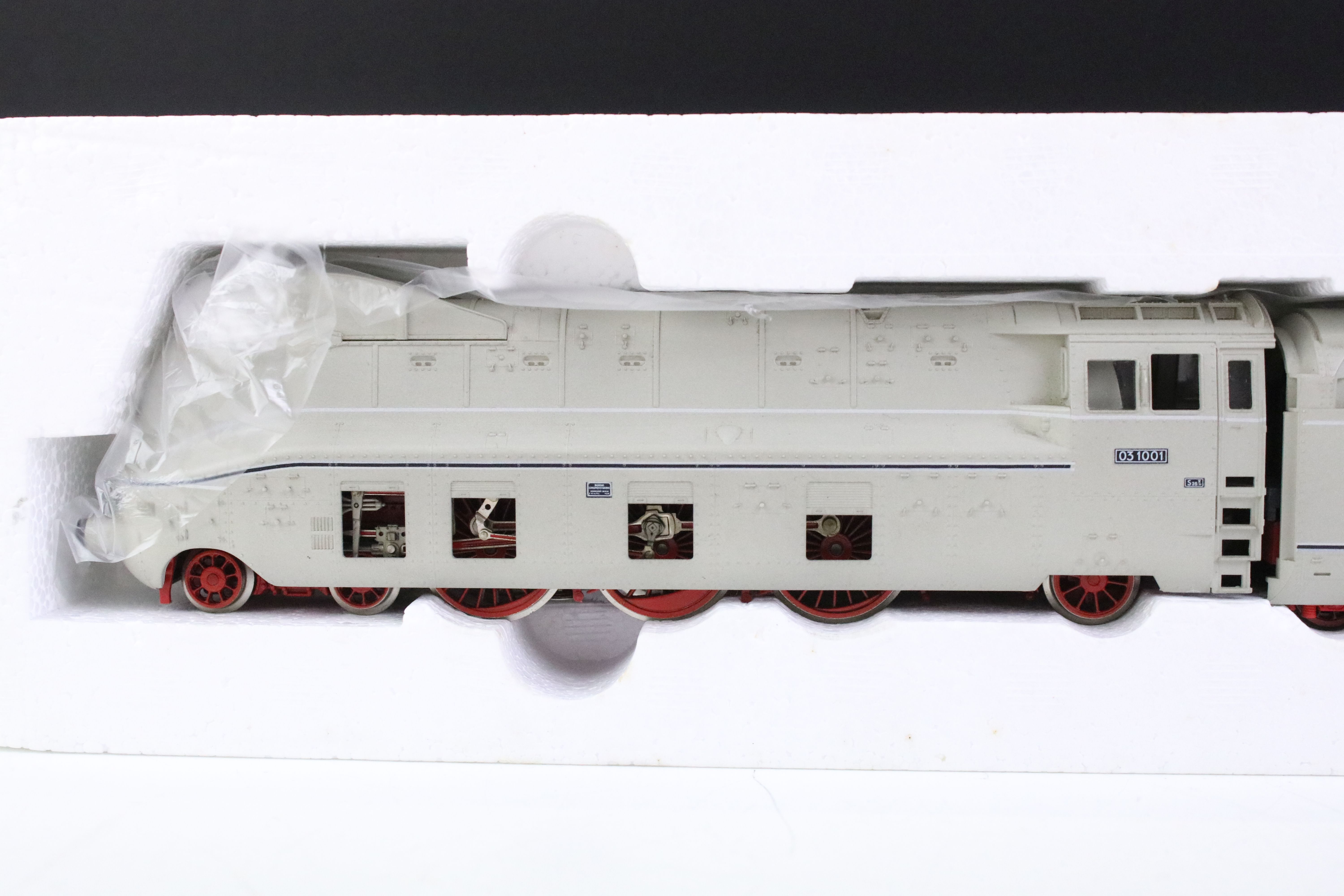 Boxed Fleischmann HO gauge 4872 031001 locomotive - Image 3 of 4