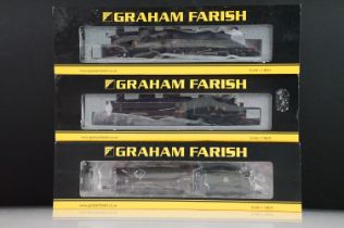 Three cased Graham Farish by Bachmann N gauge locomotives to include 372-127 Black 5 45110 BR