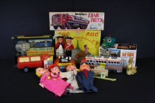 Collection of mixed clockwork toys, tinplate, friction, etc to include boxed Authentic Old Timer