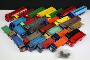 27 Mid 20th C Dinky commercial diecast models to include Guy, Foden, Leyland Comet and Leyland