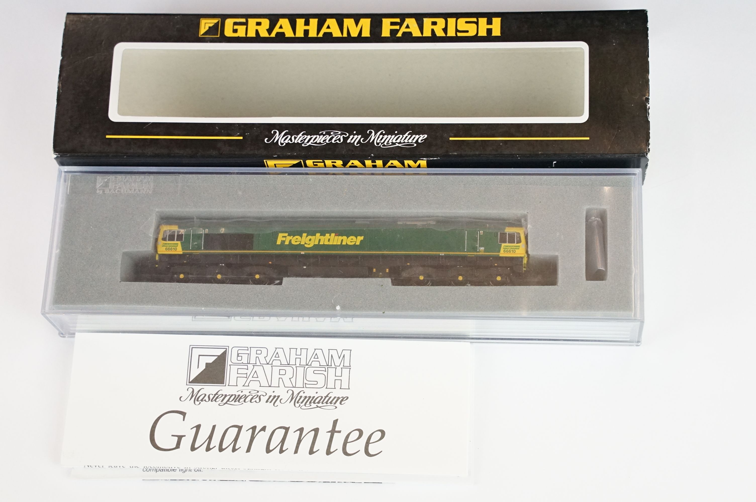 Three cased Graham Farish by Bachmann N gauge locomotives to include 371-601 Class 42 Diesel D822 - Image 4 of 8