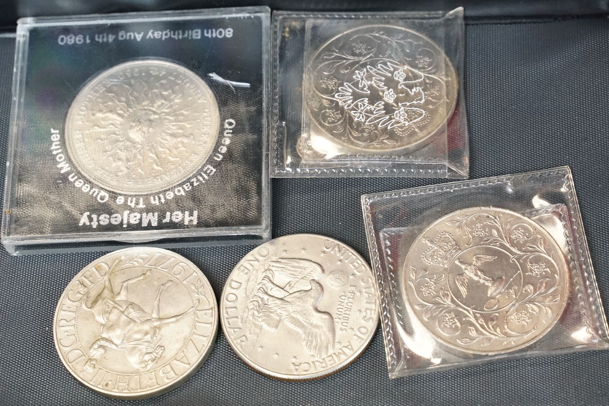 A collection of British pre decimal and world coins to include some silver examples and a good - Image 5 of 8