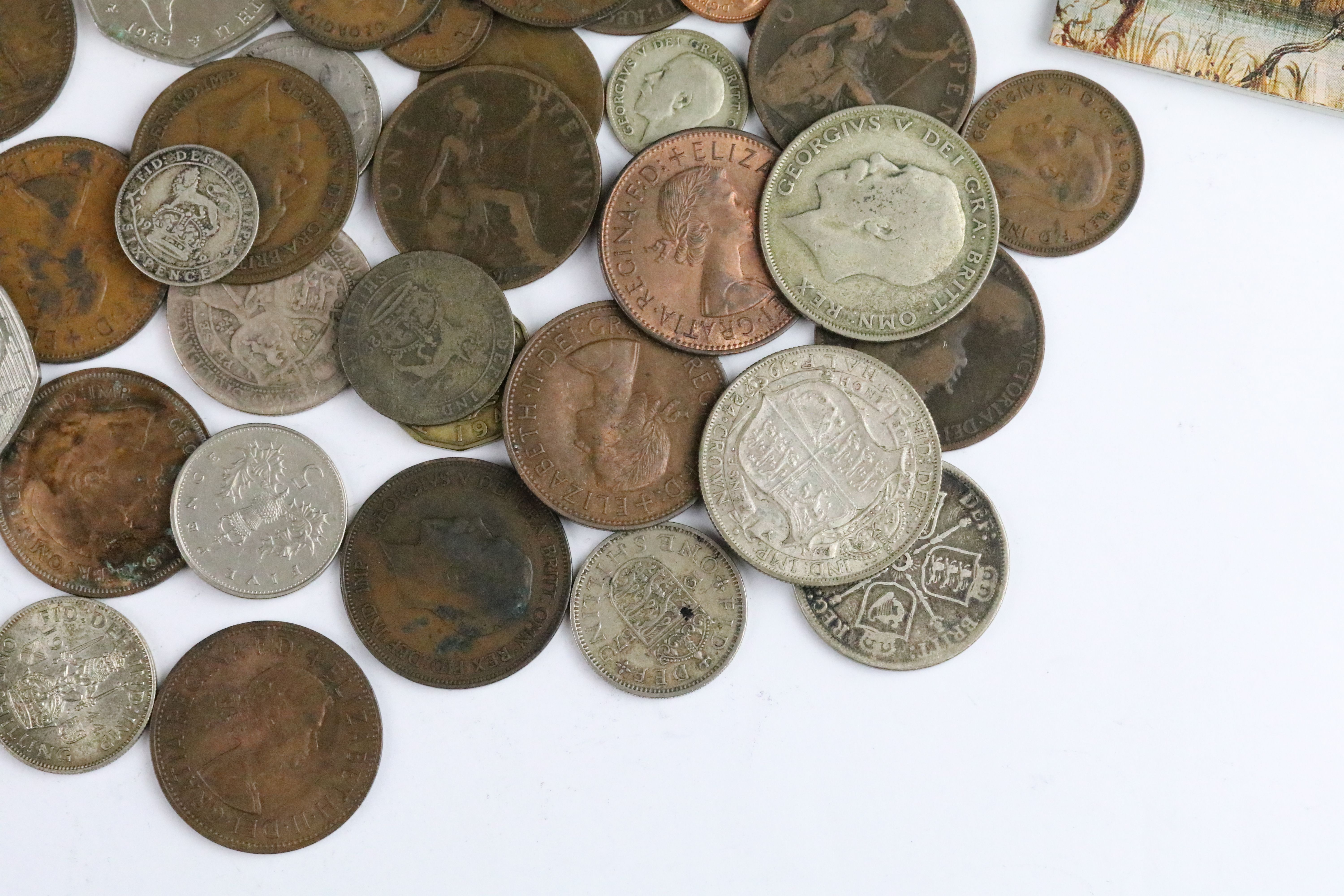 A small collection of British decimal and pre decimal coins to include Queen Victoria silver - Image 2 of 8