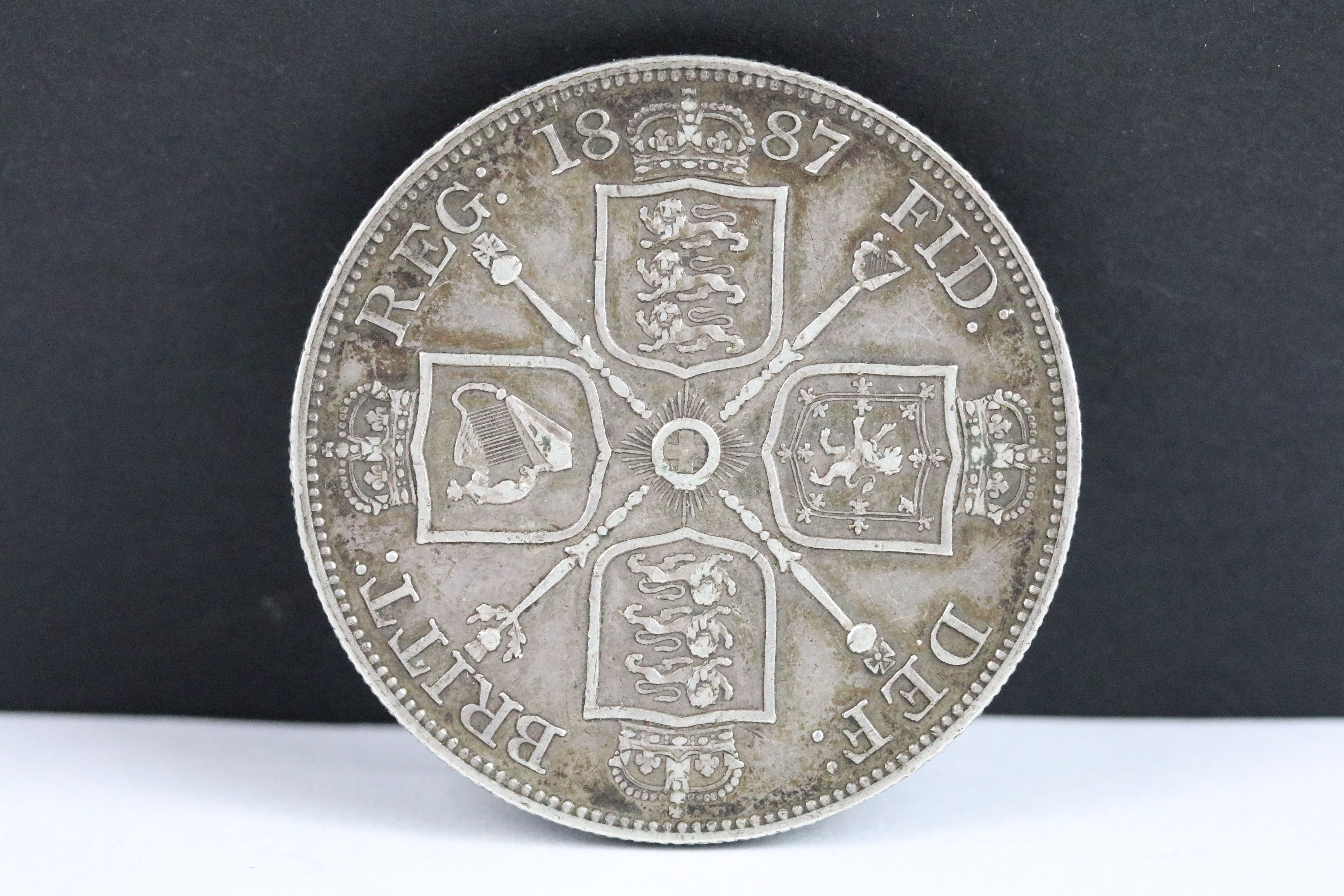 Two British Queen Victoria pre decimal silver double florin coins to include 1887 and 1889 examples. - Image 4 of 5