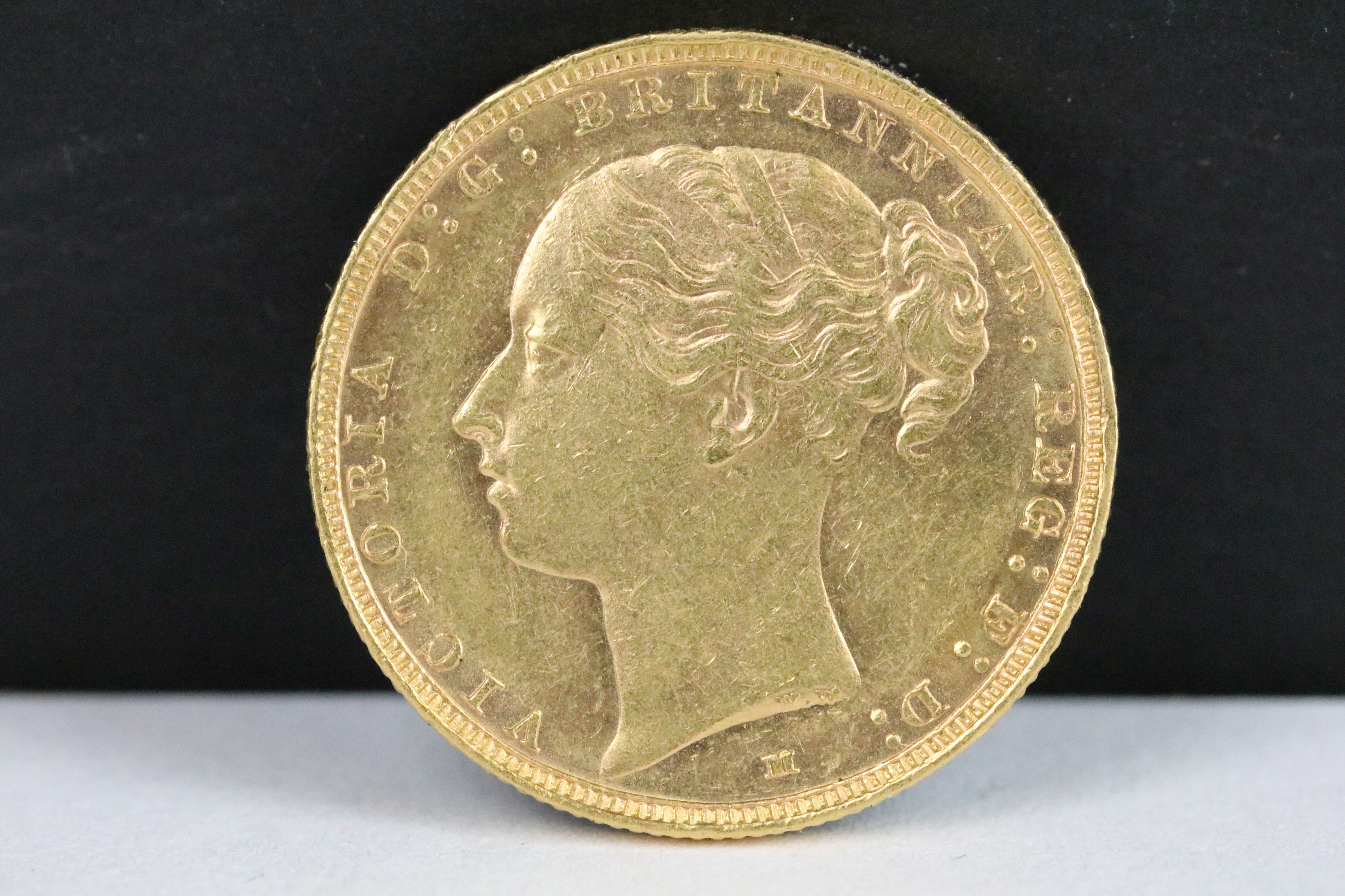 A British Queen Victoria 1886 gold full sovereign coin. - Bild 2 aus 3