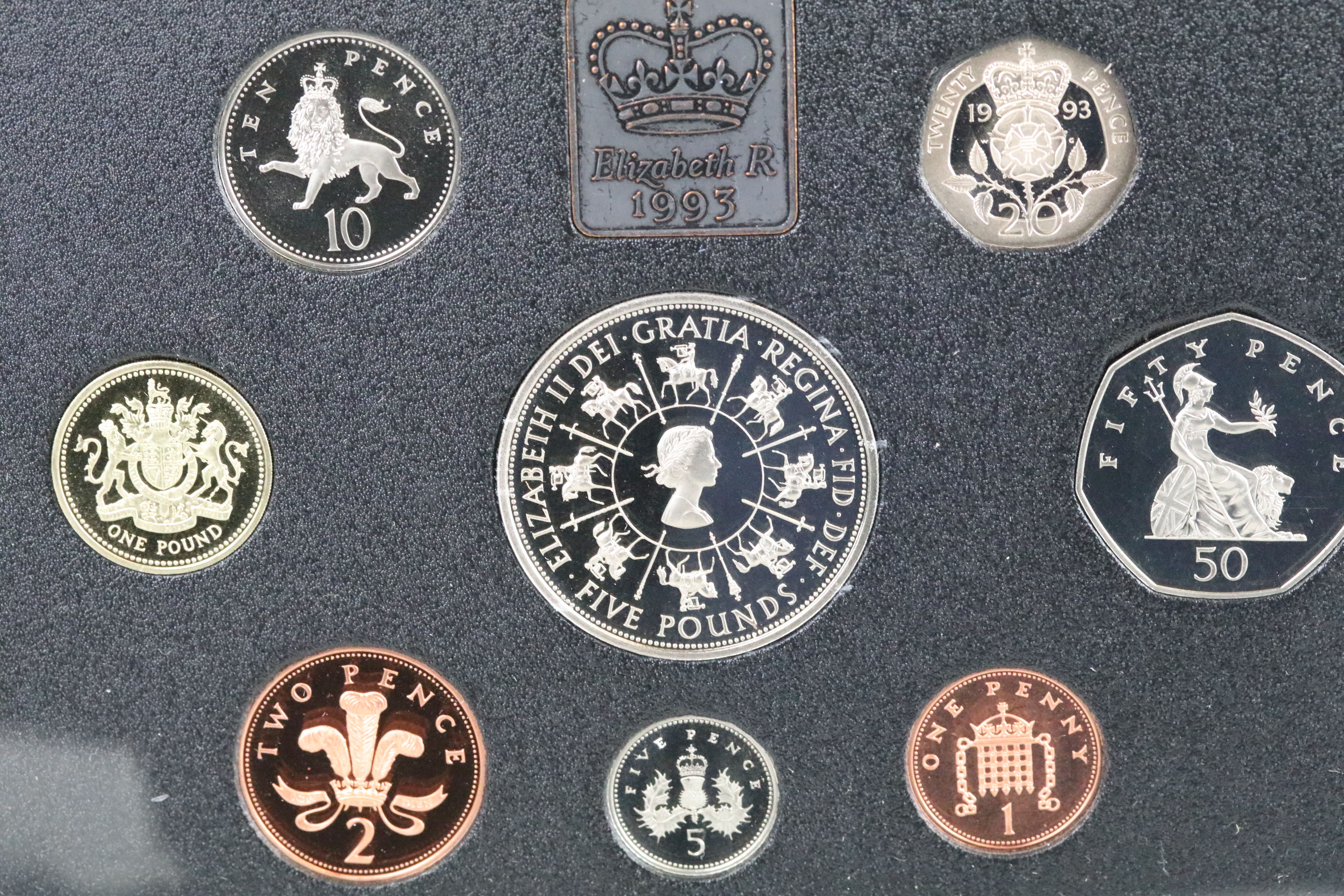 A collection of eight United Kingdom Royal Mint proof year sets to include 1992, 1998, 1989, 1988, - Image 6 of 9