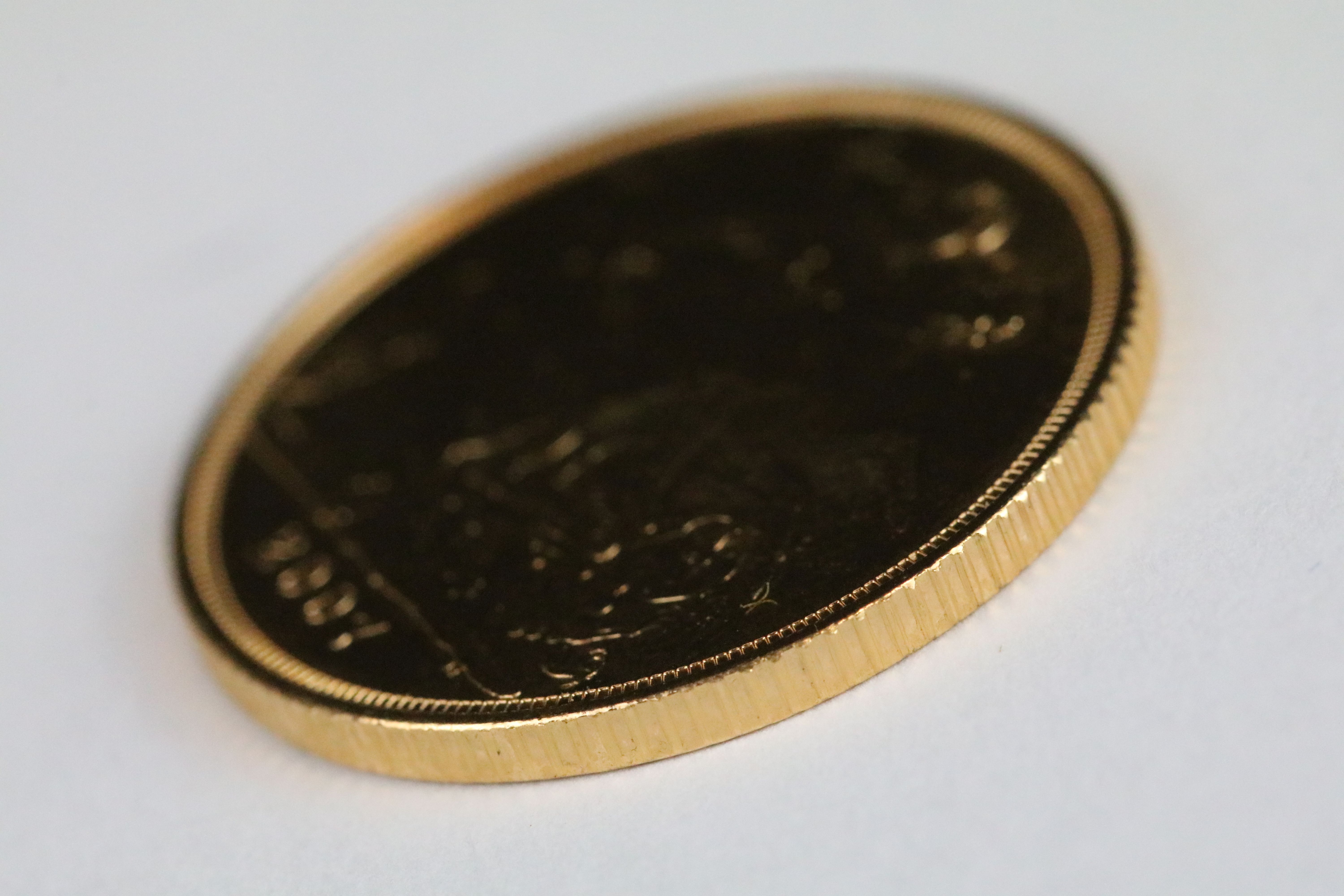 A British Queen Elizabeth II 2007 gold full sovereign coin. - Bild 3 aus 3