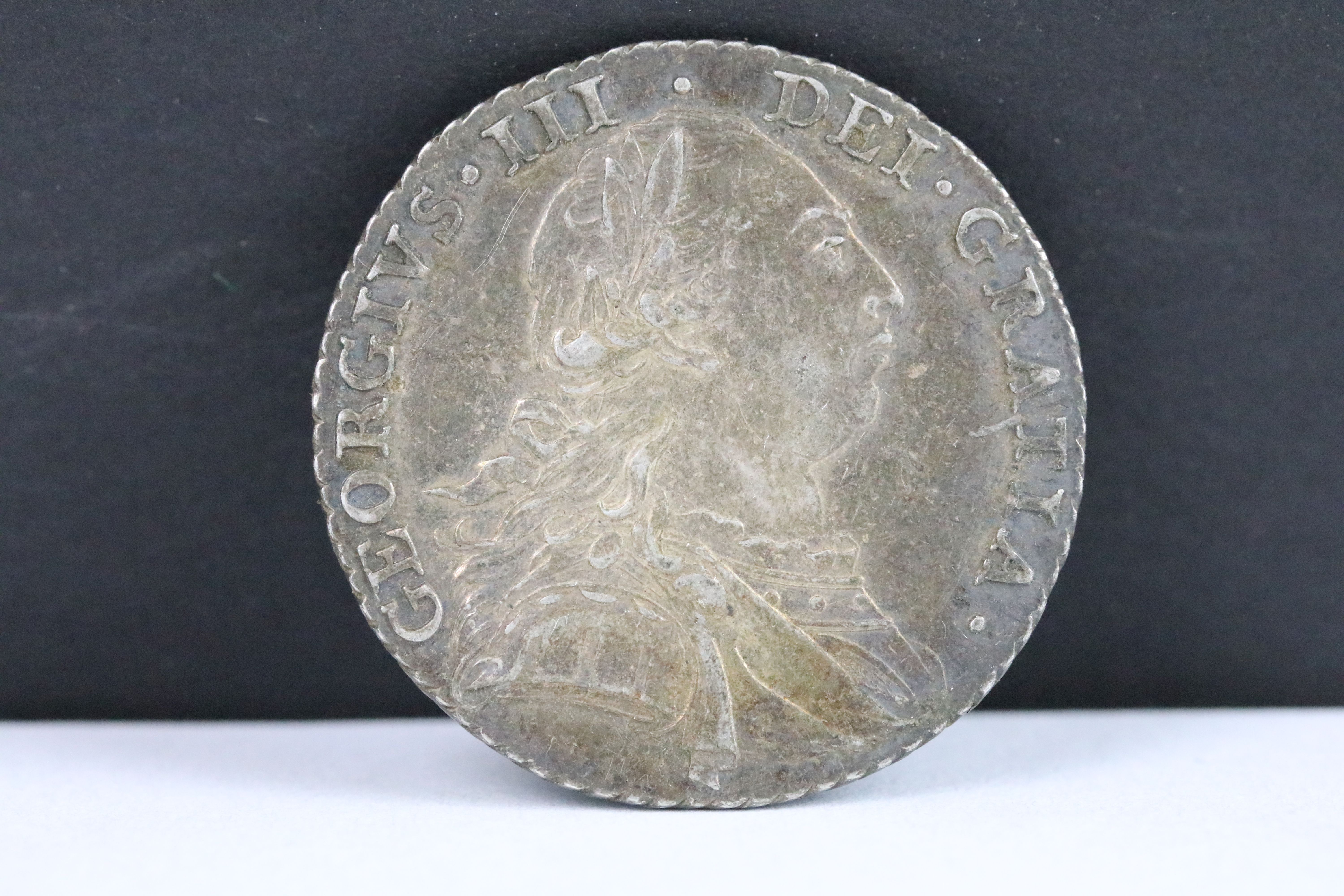 A British King George III 1787 early milled silver shilling coin. (V/F) - Image 2 of 3