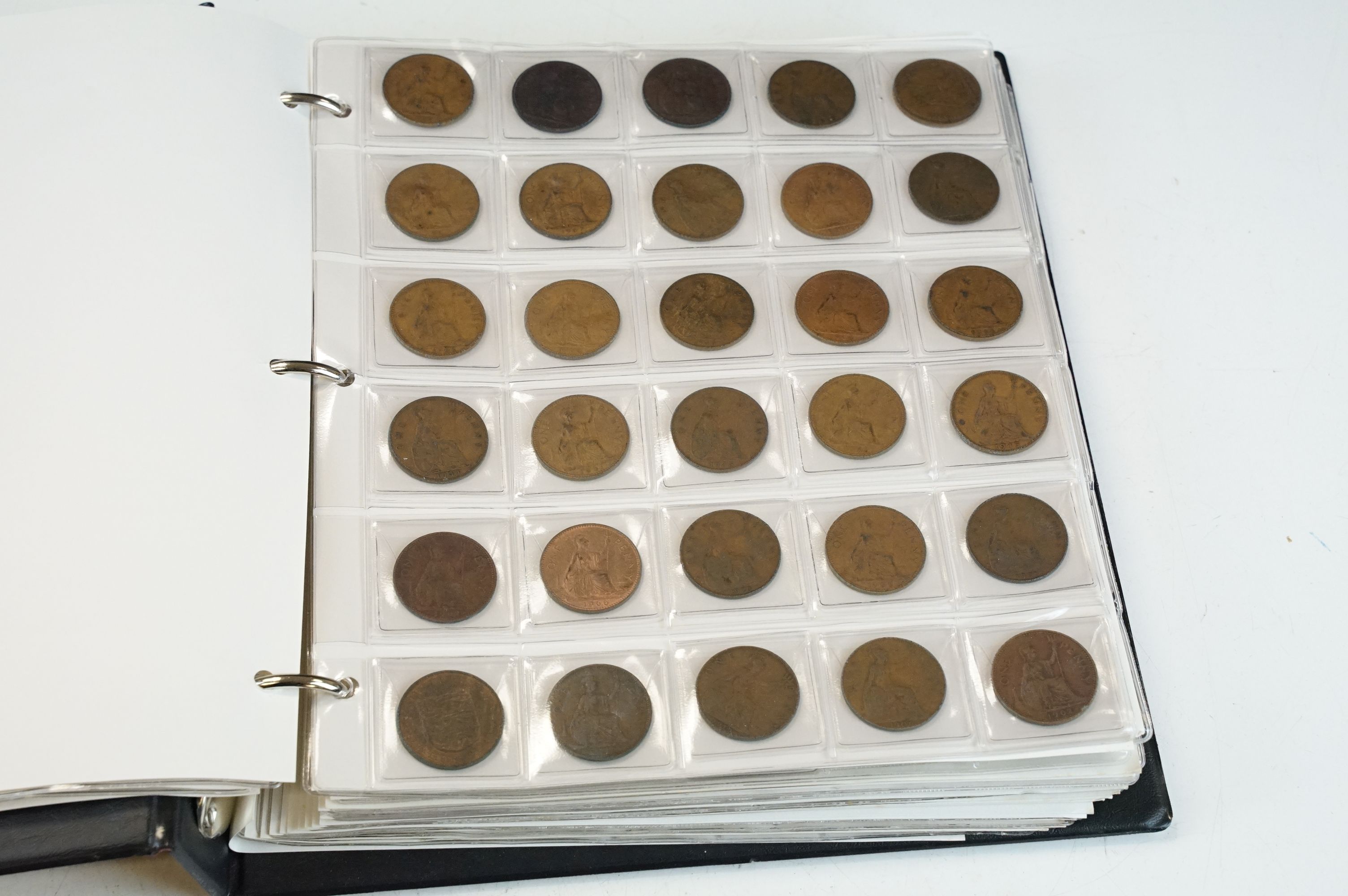 A collection of mainly British pre decimal coins to include silver examples together with British - Bild 4 aus 17